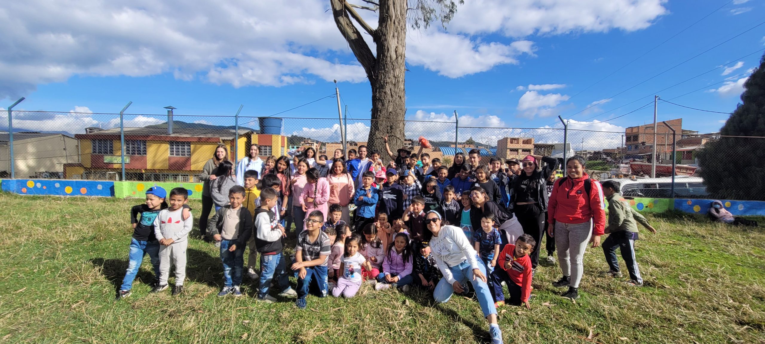 Estudiantes De La Licenciatura En Bilingüismo Apoyan Procesos De ...